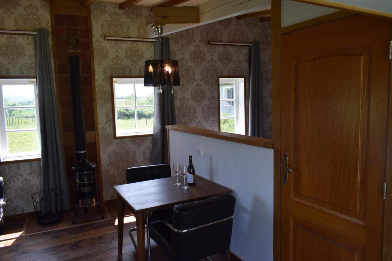Le Chene D'Or Bed & Breakfast Marcheseuil Екстериор снимка