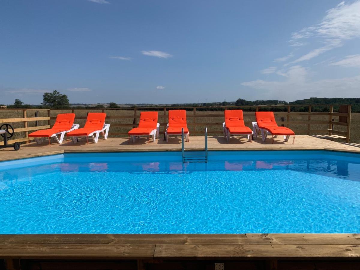 Le Chene D'Or Bed & Breakfast Marcheseuil Екстериор снимка